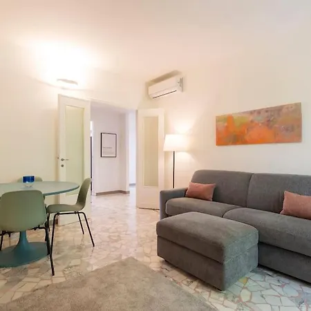 Sul Fiume Al Portello Apartment *