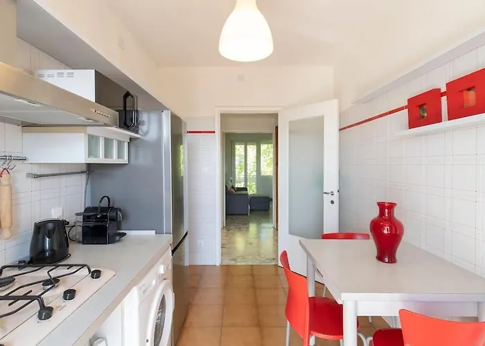 Sul Fiume Al Portello